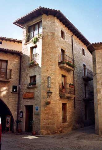 Hostal Las Coronas Sos del Rey Católico Buitenkant foto